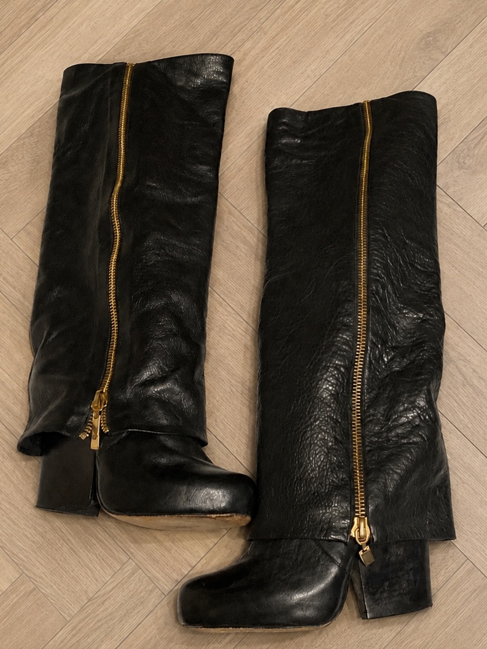 Dolce Vita Black Leather Knee Boots with Gold Zipper Size 8.5 (4inch heel)